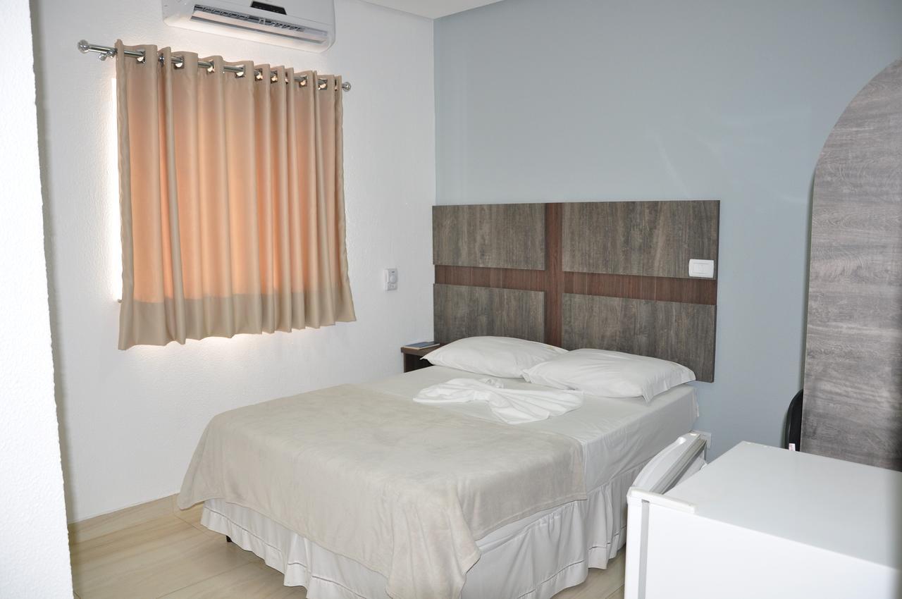 Hotel Sao Miguel Sao Miguel do Araguaia Buitenkant foto
