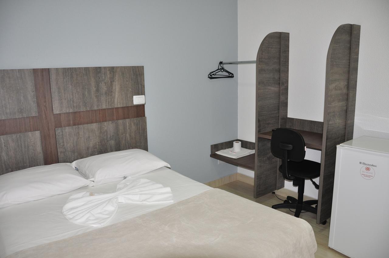 Hotel Sao Miguel Sao Miguel do Araguaia Buitenkant foto