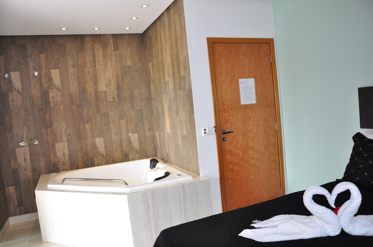 Hotel Sao Miguel Sao Miguel do Araguaia Buitenkant foto